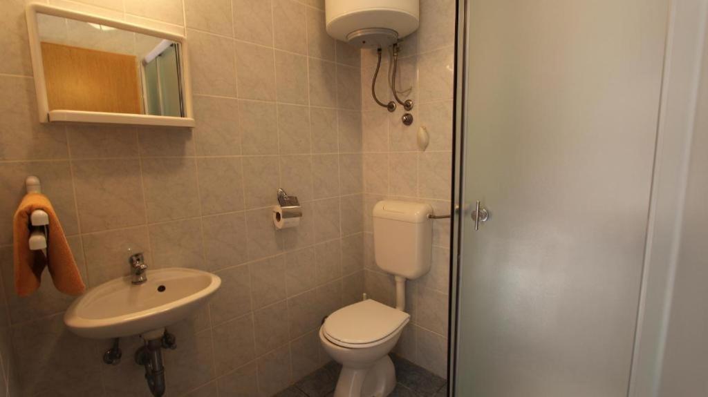 Apartments Ravlic Малинска Екстериор снимка
